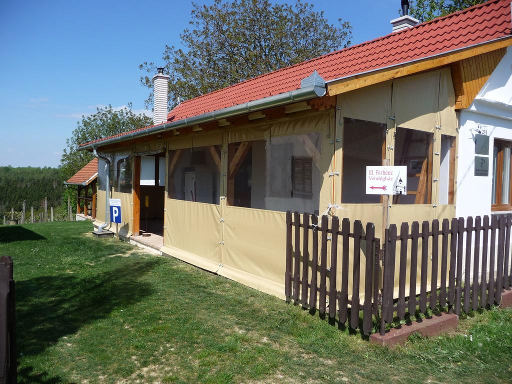 Foerhenc Wine House & Guesthouses I-Ii-Iii นาชคานีจา ภายนอก รูปภาพ