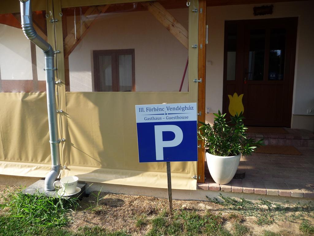 Foerhenc Wine House & Guesthouses I-Ii-Iii นาชคานีจา ภายนอก รูปภาพ