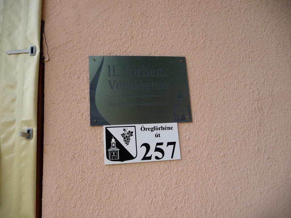 Foerhenc Wine House & Guesthouses I-Ii-Iii นาชคานีจา ภายนอก รูปภาพ